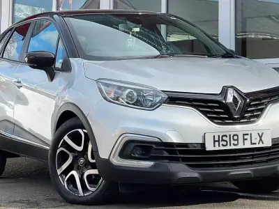 Used Renault Captur Iconic 90 HP (66 kW) 2019 Grey/black SUV