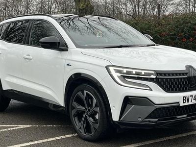 Used Renault Austral Iconic Esprit Alpine 200 HP (147 kW) 2025 Pearl  arctic white  SUV