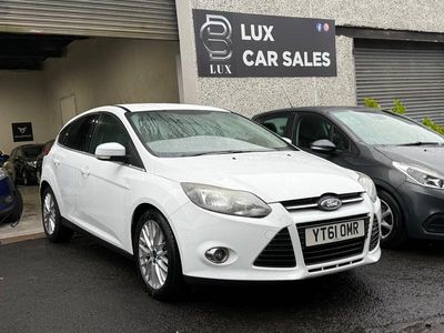 Used Ford Focus Zetec 2011 White Hatchback