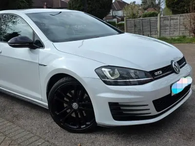 Used VW Golf VII GTD 2015 White Hatchback