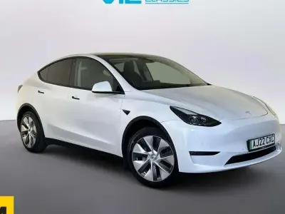 Used Tesla Model Y Long Range AWD 286 kW (389 HP) 2022 White SUV