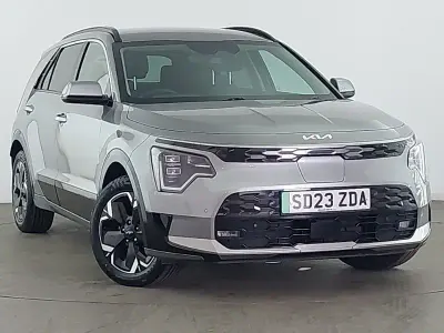 Used Kia e-Niro 147 kW (201 HP) 2023 Grey SUV