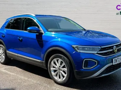 Used VW T-Roc Style 150 HP (110 kW) 2023 Blue SUV