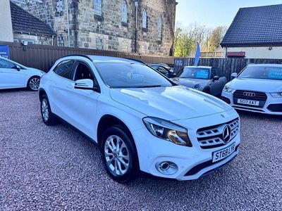 Usado Mercedes GLA200 Executive 156 HP (114 kW) 2018 Branco SUV