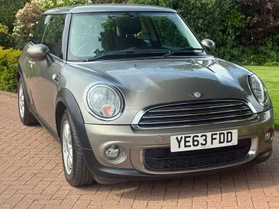 Used Mini One D Hatch 90 HP (66 kW) 2013 Silver Hatchback