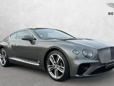 Begagnad Bentley Continental Mulliner 635 HK (467 kW) 2019 Grå Sportkupé
