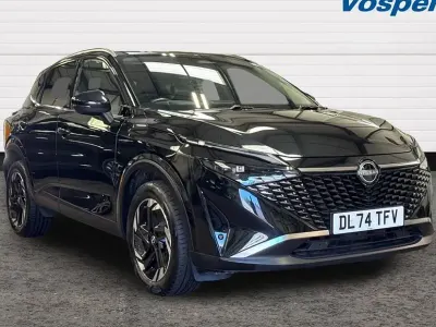 Used Nissan Qashqai N-Connecta 140 HP (102 kW) 2024 Black SUV