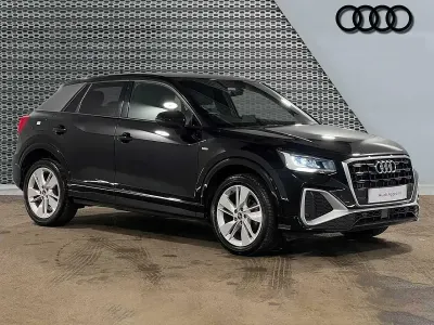 Usado Audi Q2 S-Line 150 CV (110 kW) 2024 Negro SUV