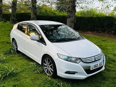Used Honda Insight ES 2024 White