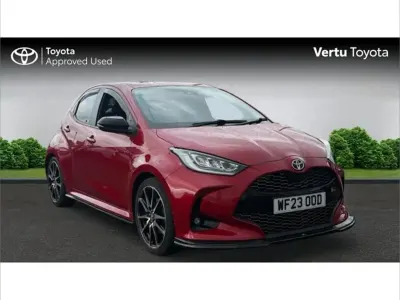 Used Toyota Yaris Hybrid Sport 113 HP (83 kW) 2023 Red Hatchback