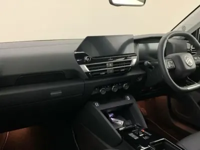 Neu Citroën C4 PureTech 127 PS (93 kW) 2026 Grau SUV