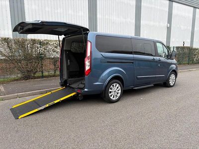 Used Ford Tourneo Titanium 130 HP (95 kW) 2020 Blue MPV