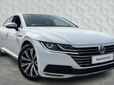 Usado VW Arteon Elegance 150 HP (110 kW) 2018 Branco Citadino
