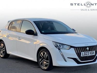 Used Peugeot 208 Allure+ 102 HP (75 kW) 2023 White Hatchback