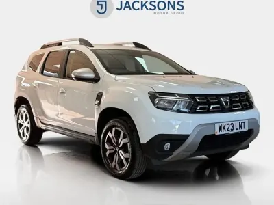 Used Dacia Duster Prestige 90 HP (66 kW) 2023 White SUV