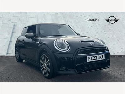 Used Mini Cooper S Exclusive 192 HP (141 kW) 2023 Enigmatic black Hatchback