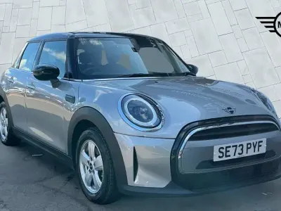 Used Mini Cooper Classic 134 HP (98 kW) 2024 Silver Hatchback