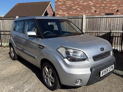 Used Kia Soul 124 HP (91 kW) 2009 Silver SUV