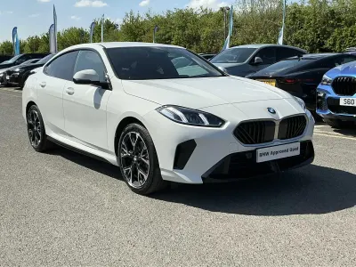 Usado BMW 220 M Sport 168 CV (123 kW) 2025 Blanco Coupe