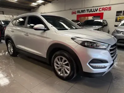 Used Hyundai Tucson SE 116 HP (85 kW) 2016 Silver SUV