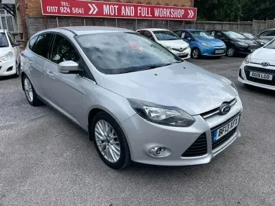 Used Ford Focus Zetec 2013 Silver Hatchback