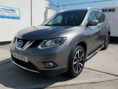 Used Nissan X-Trail Tekna 130 HP (95 kW) 2015 Grey SUV