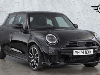 Used Mini Cooper Hatch 154 HP (113 kW) 2024 Black Hatchback