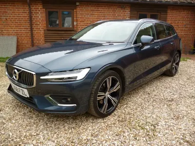 Used Volvo V60 Inscription 2018 Blue Estate