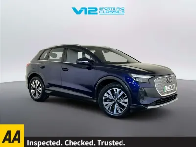 Begagnad Audi Q4 e-tron Sport 125 kW (170 HK) 2023 Blå SUV