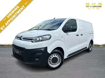 Begagnad Citroën Dispatch 142 HK (104 kW) 2022 Vit Minibuss
