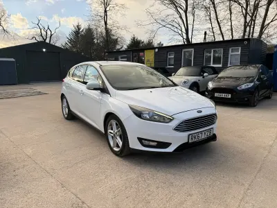 Used Ford Focus Zetec 100 HP (73 kW) 2018 White Hatchback