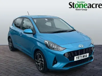Used Hyundai i10 Premium 67 HP (49 kW) 2021 Turquoise Hatchback