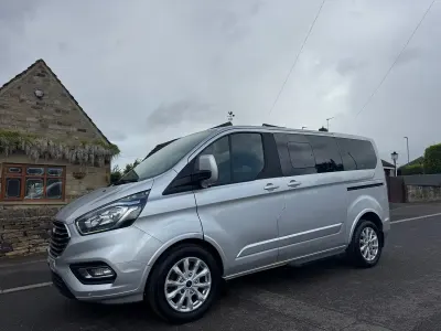 Usado Ford Tourneo Titanium 2019 Prateado Monovolume