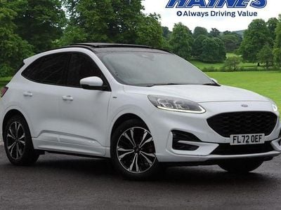 White Used 2022 Ford Kuga ST-Line X SUV | £20,000 (Fair price)