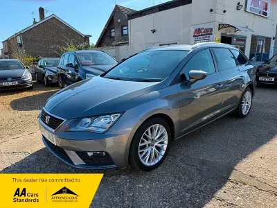 Begagnad Seat Leon SE Dynamic 114 HK (83 kW) 2017 Grå Kombi