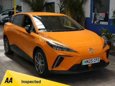 Used MG MG4 EV Trophy 63 kW (87 HP) 2025 Orange Hatchback