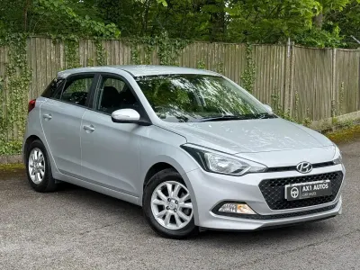 Used Hyundai i20 SE 100 HP (73 kW) 2017 Silver Hatchback