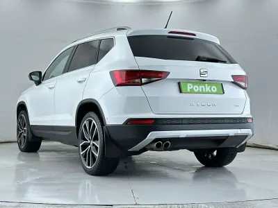 Begagnad Seat Ateca 4Drive 190 HK (139 kW) 2017 Vit SUV