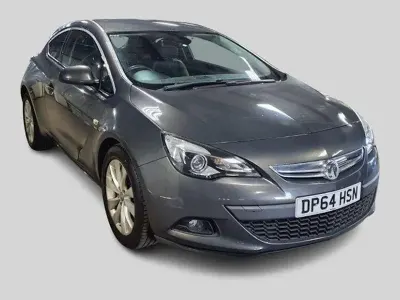 Used Vauxhall Astra GTC SRi 140 HP (102 kW) 2015 Coupe