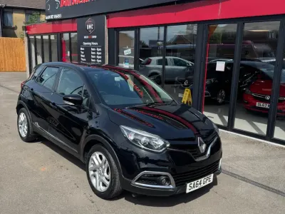 Used Renault Captur Dynamique 90 HP (66 kW) 2014 Black SUV