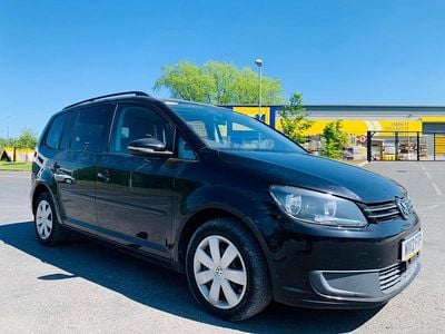 Used VW Touran 150 HP (110 kW) 2025 Black MPV