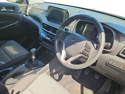 Used Hyundai Tucson SE 132 HP (97 kW) 2018 Grey SUV