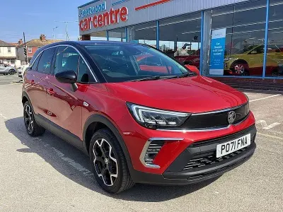 Used Vauxhall Crossland Elite 120 HP (88 kW) 2021 Red SUV