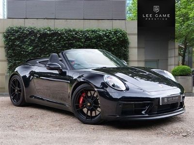 Porsche 911 Carrera GTS
