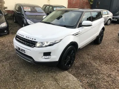 Used Land Rover Range Rover evoque Prestige 190 HP (139 kW) 2011 White SUV