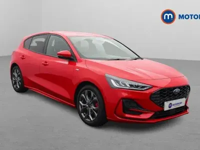 Usado Ford Focus ST-Line 155 HP (114 kW) 2024 Vermelho Citadino