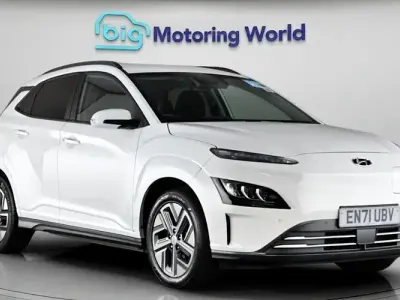 Gebraucht Hyundai Kona Premium 150 kW (204 PS) 2021 Weiß SUV