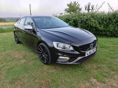 Used Volvo S60 R-Design 190 HP (139 kW) 2016 Black Sedan