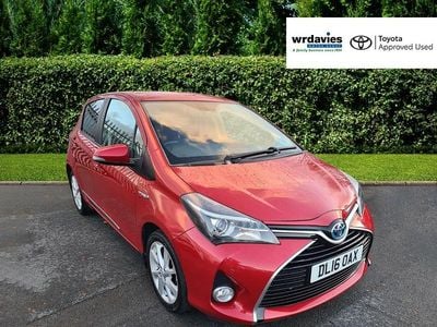 Red Used 2016 Toyota Yaris Hybrid Hatchback | £10,495 (Fair price)
