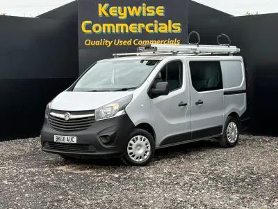 Used Vauxhall Vivaro 95 HP (69 kW) 2018 Silver